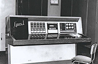Střední elektronkový počítač EPOS 1